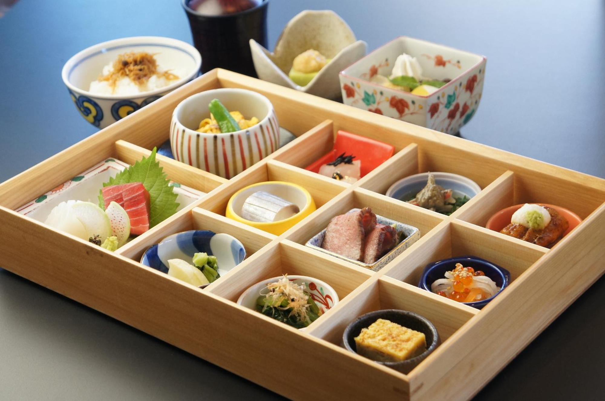 Miyako Hotel Gifu Nagaragawa Zewnętrze zdjęcie A shōkadō